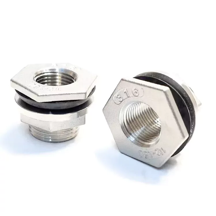 Corrosion-resistent géint Waasser Tank Connector